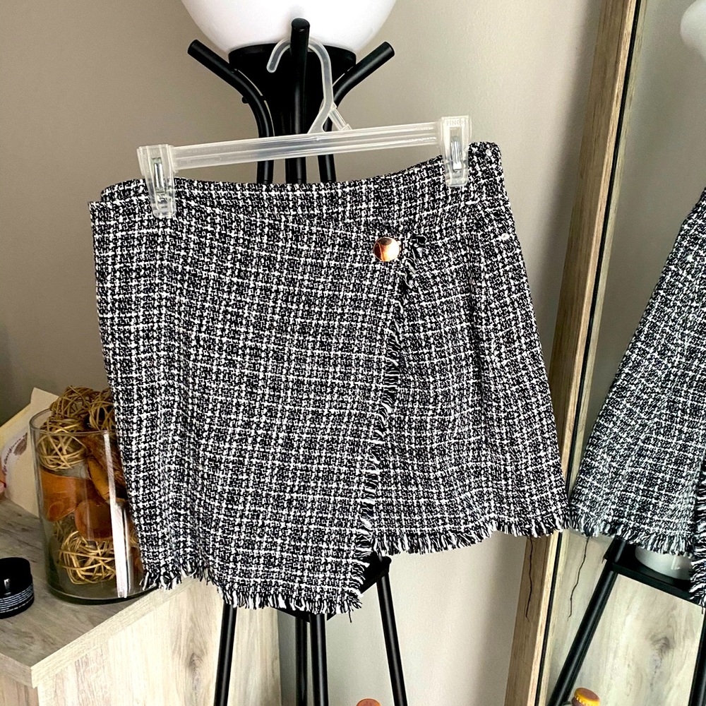 Tweed Skirt